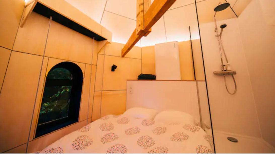Готель Le Pigeonnier - Tinyhouse En Plein Centre De Льєж Екстер'єр фото